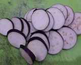Foto langkah ke 1 dari resep Terong Goreng.