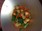Sayur sawi wortel dan tahu