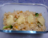 Foto langkah ke 3 dari resep Nasi Panggang Keju Brokoli.