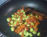Foto langkah ke 4 dari resep Terong Masak Sambal Petai.