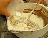 Foto langkah ke 9 dari resep Chocolate Apple Dessert Cake.