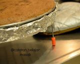 Foto langkah ke 12 dari resep Chocolate Apple Dessert Cake.