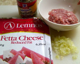 Foto langkah ke 2 dari resep Raviolli Feta cheese and Meat.