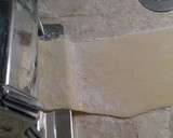 Foto langkah ke 3 dari resep Raviolli Feta cheese and Meat.