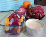 Foto langkah ke 1 dari resep Salad Buah Saus Yoghurt.