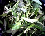 Foto langkah ke 1 dari resep Lomie (Mie kangkung) Vegetarian.