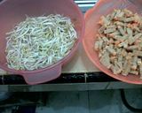 Foto langkah ke 1 dari resep tumis tauge oncom.