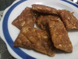 Tempe Goreng Terdesak