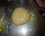Foto langkah ke 4 dari resep Roti manis selai berry.