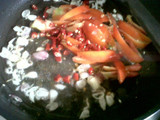 SALAD COMIE