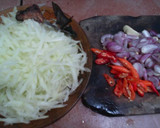Foto langkah ke 1 dari resep Oseng-Oseng Kates.