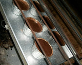 Foto langkah ke 7 dari resep VOLCANO CAKE in a CUP.