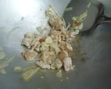 Foto langkah ke 2 dari resep Sup Ayam Sehat.