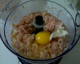 Foto langkah ke 2 dari resep chicken nugget.