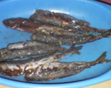 Foto langkah ke 1 dari resep Tumis ikan cuek campur jagung dan pete.
