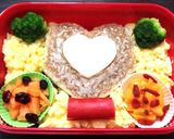 Foto langkah ke 4 dari resep Heart Bento.