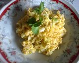 Foto langkah ke 4 dari resep tumis kol telur kocok.