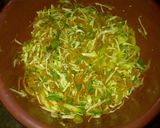 Foto langkah ke 3 dari resep Martabak Sayur.