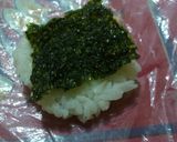 Foto langkah ke 5 dari resep Shrimp Rice Burger.