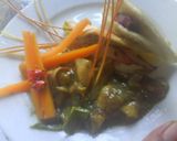 Foto langkah ke 3 dari resep Ravioli Saus Cumi Kuah Kuning.