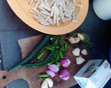 Foto langkah ke 1 dari resep "Jangan" Lombok Ijo Wonogiri.