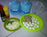 Foto langkah ke 1 dari resep Telur Puyuh Bakso Tumis Teriyaki.