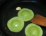 Foto langkah ke 12 dari resep Spinaci Ravioli Contenuto di verdure gamberetti.