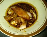 Foto langkah ke 2 dari resep Mie Goreng Ayam Minyak Wijen.