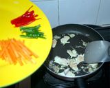 Foto langkah ke 3 dari resep Chap Jae Bi-Jag Superior.