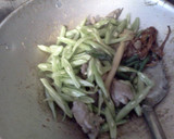 Foto langkah ke 9 dari resep Ayam kuah tauco ala Tulang Luppi.