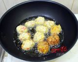 Foto langkah ke 3 dari resep Corn and Tofu Ball Fritters.