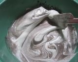 Foto langkah ke 3 dari resep Chiffon cake ketan hitam.