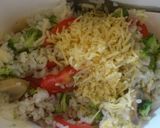 Foto langkah ke 4 dari resep Steam Rice - Broccoli Cheese.