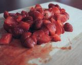 Foto langkah ke 1 dari resep Es Yogurt Stroberi.