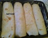 Foto langkah ke 15 dari resep Cheesy Beef Burritos.