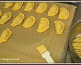 Foto langkah ke 5 dari resep Pastel Isi Ayam.