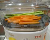 Foto langkah ke 4 dari resep Daging Gulung Asparagus.