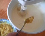Foto langkah ke 4 dari resep Banana Cake.