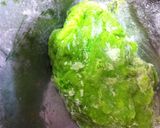 Foto langkah ke 2 dari resep Roti Pandan ( untuk 1 Loyang Pound Cake).