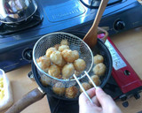 Foto langkah ke 3 dari resep Baso Goreng Tepung Enak Banget.