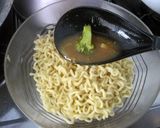 Foto langkah ke 4 dari resep Curry Noodle Soup.