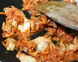 Foto langkah ke 1 dari resep Kimchi Bokkeumbap ( Nasi Goreng Kimchi ).