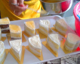 Foto langkah ke 8 dari resep Mandarin Surprise Cheesecake.