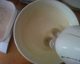 Foto langkah ke 1 dari resep Vanilla Fruit Cake (Orange & Strawberry).