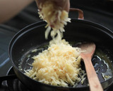 Foto langkah ke 8 dari resep Hash Browns.