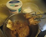 Foto langkah ke 3 dari resep Dark Chocolate Cake (with Yogurt).
