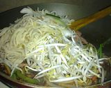 Foto langkah ke 5 dari resep Mi Goreng Pedas( MaeUn BokkEum Ramyeon ).
