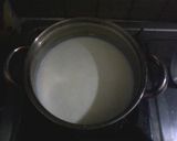 Foto langkah ke 2 dari resep Hot White Chocolate.