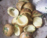Foto langkah ke 4 dari resep Kentang Panggang Sosis.