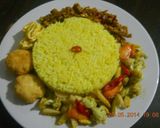 Foto langkah ke 4 dari resep Nasi Kuning Praktis.